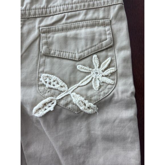 American Retro Beige Size 4A Girls Shorts with Beautiful Detai - Picture 3 of 8